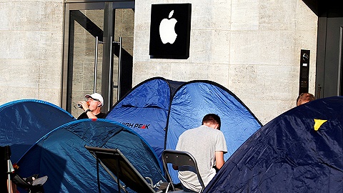 iPhone 7预售火爆 吐槽不减用户购